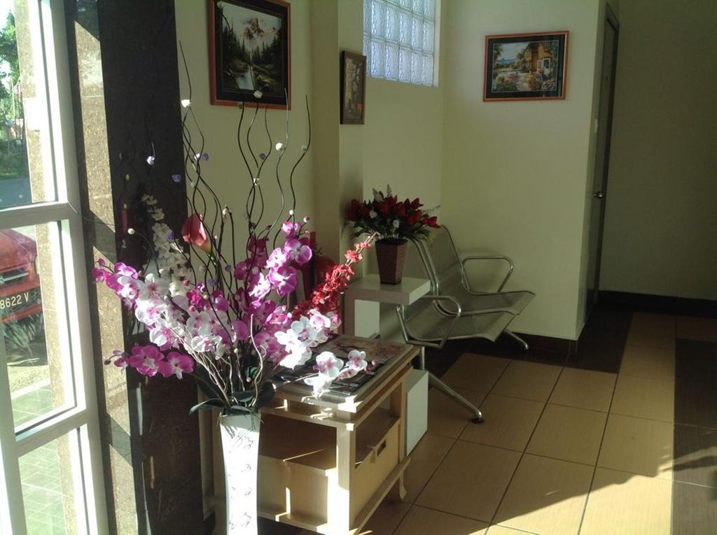 Hotel Morning Glory Kudat Exteriör bild